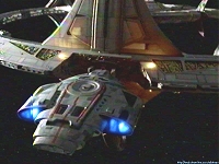 USS Defiant et Deep Space Nine